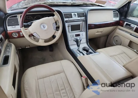 2005 Lincoln Navigator from USA, damaged, VIN 5LMFU285X5LJ15410